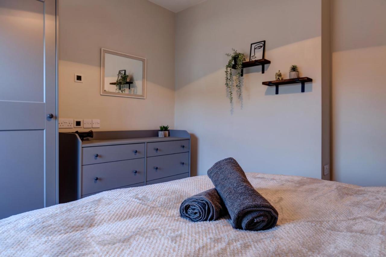 Cosy 2 Bed Home Chesterfield Eksteriør bilde