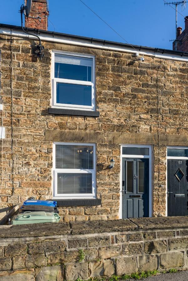 Cosy 2 Bed Home Chesterfield Eksteriør bilde